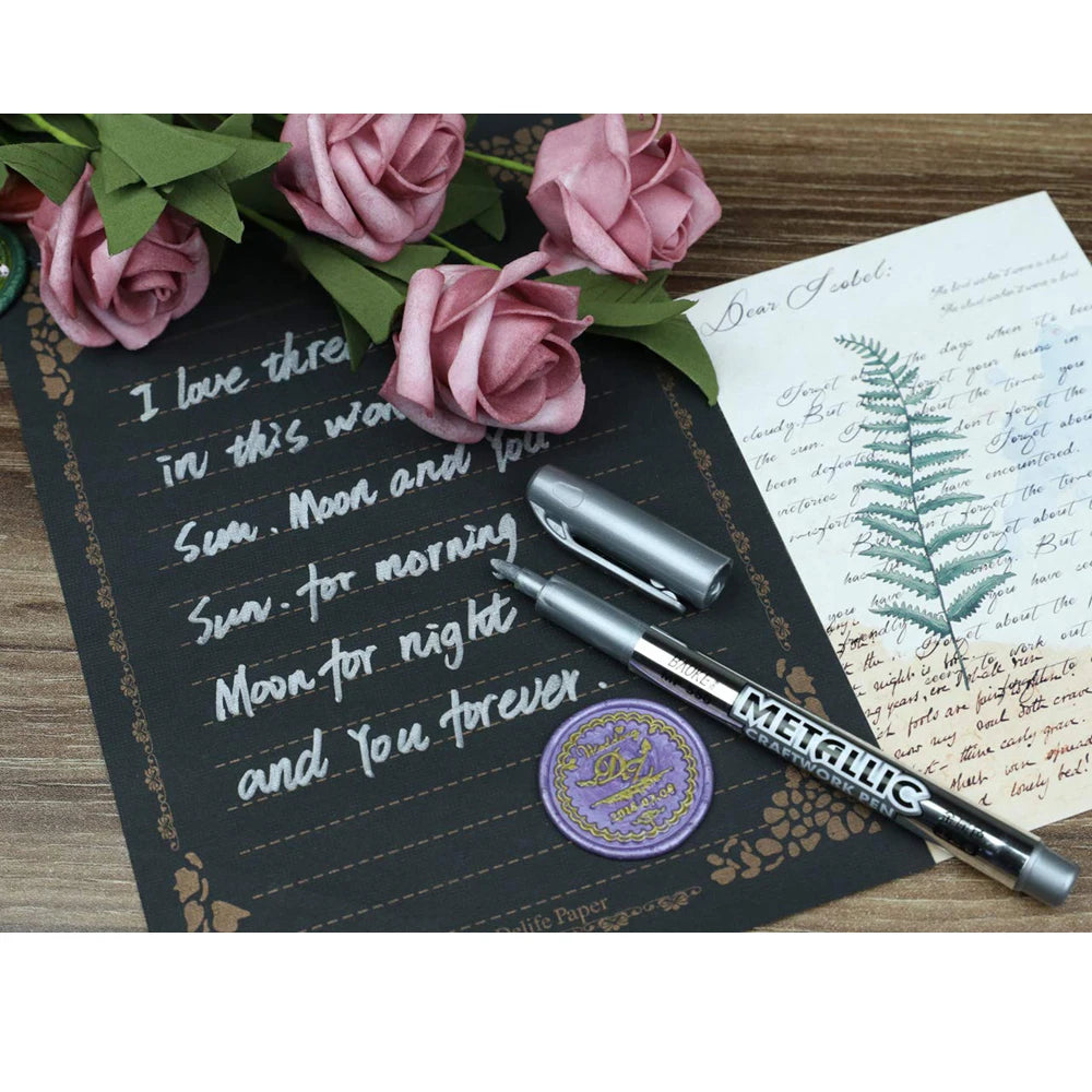 Gold and silver wax seal highlighter pens